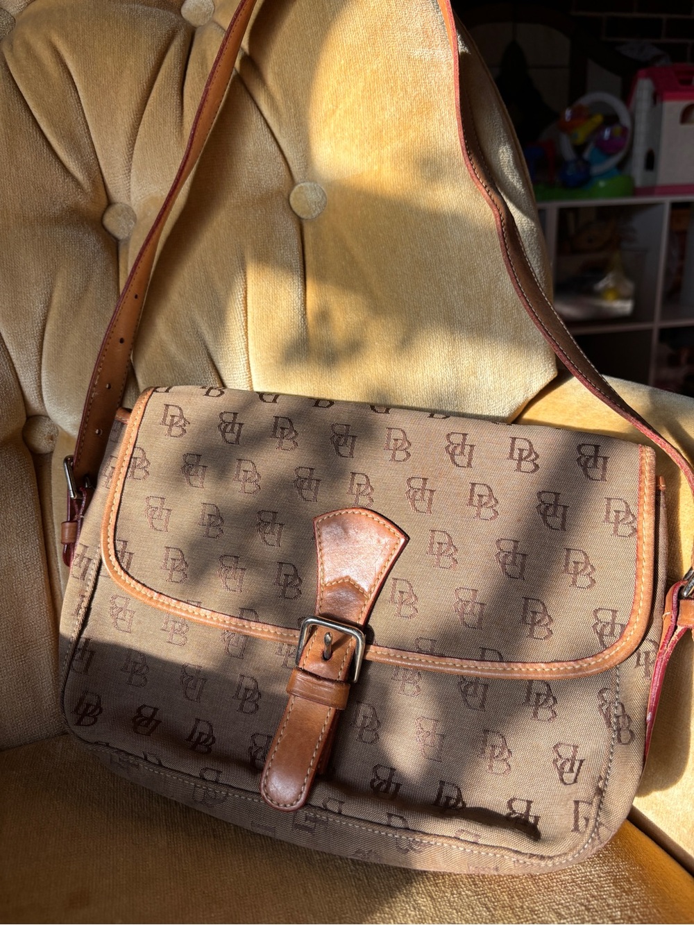 vintage dooney & bourke monogram shoulder bag brown leather y2k 90s
